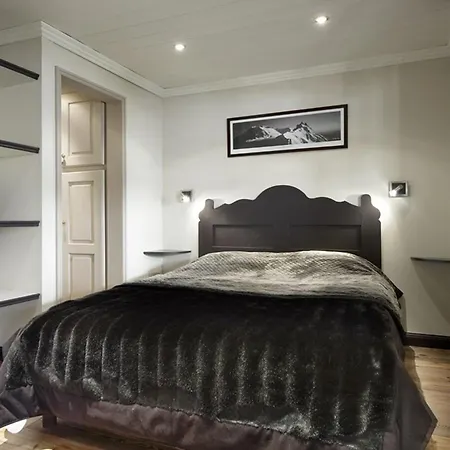 1850, 6/7 Pers, Centre, Ski Aux Pieds, Wifi, Parking - Fr-1-631-226 Daire *